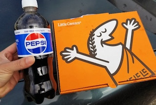 little caesars free lunch combo 4218e 1522686458