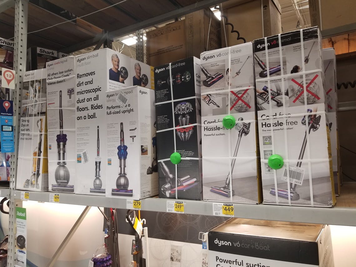 vacuums at lowes