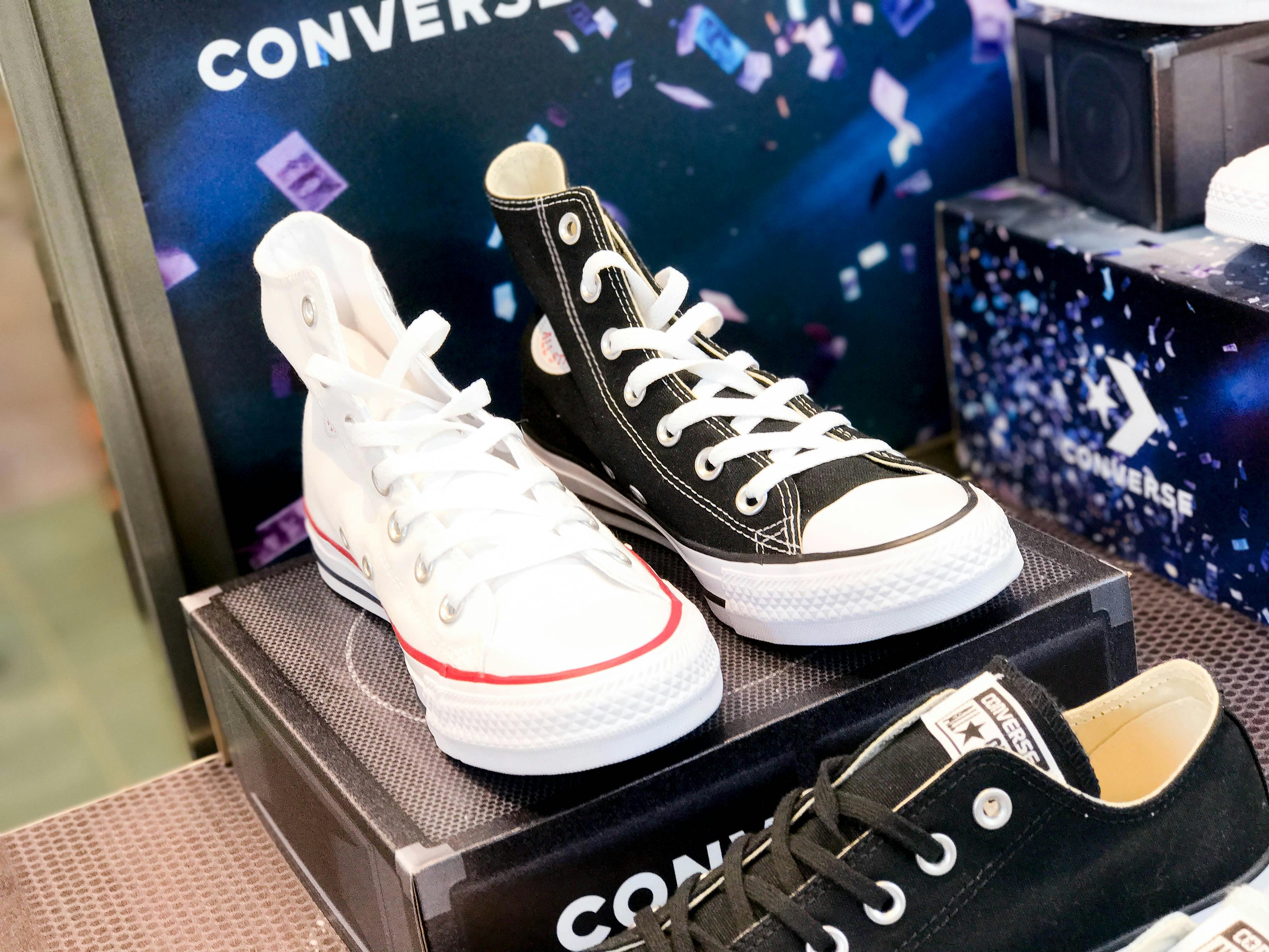 converse 25 off