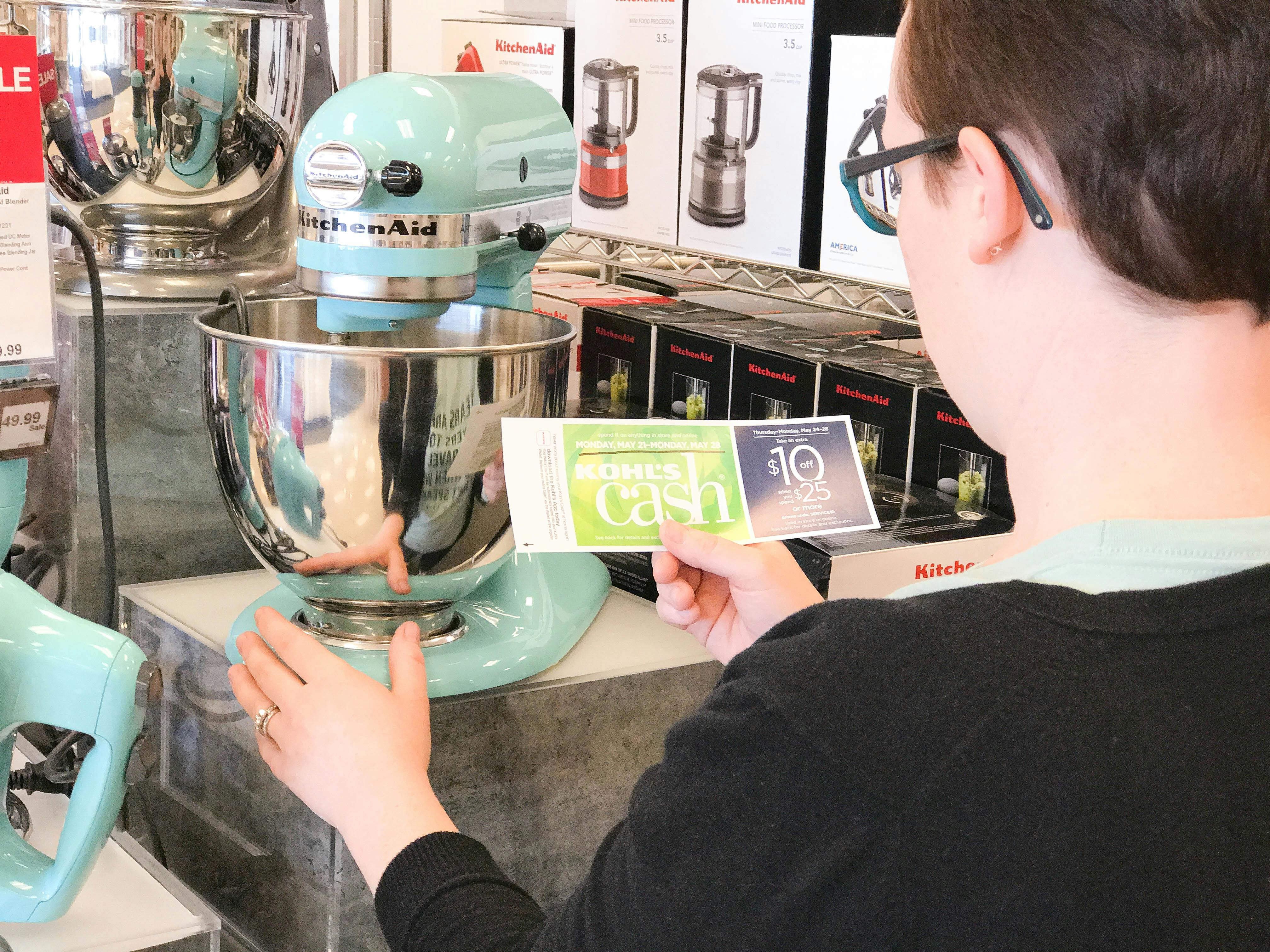 moord Kreta Paine Gillic 6 Foolproof Ways to Get a KitchenAid Mixer for Half Price - The Krazy  Coupon Lady
