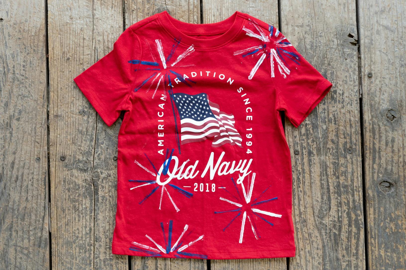 6 Ways to Bling Out Your $5 Old Navy Shirt for the 4th of July