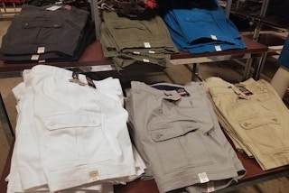 jcpenney st johns bay mens cargo shorts 061418a 1529002916