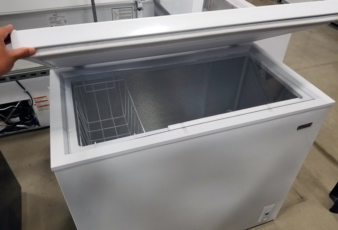 Idylis 7.1-cu ft Chest Freezer, Only $158 at Lowe's (Reg. $219)! - The ...