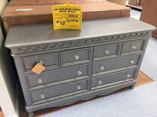 toysrus liquidation sale 061218ia 1528827882