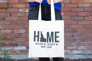 06 1 diy gifts under five dollars canvas tote bag 1530556198