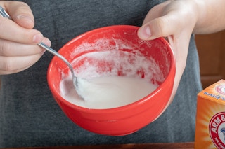 kcl hard water remover glass paste baking soda 03 1537137465