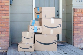 boxes-amazon-prime-shipping