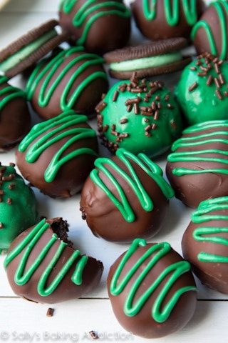 3 ingredient mint oreo truffles a simple no bake recipe favorite sallysbakingaddictioncom 2 1543521834
