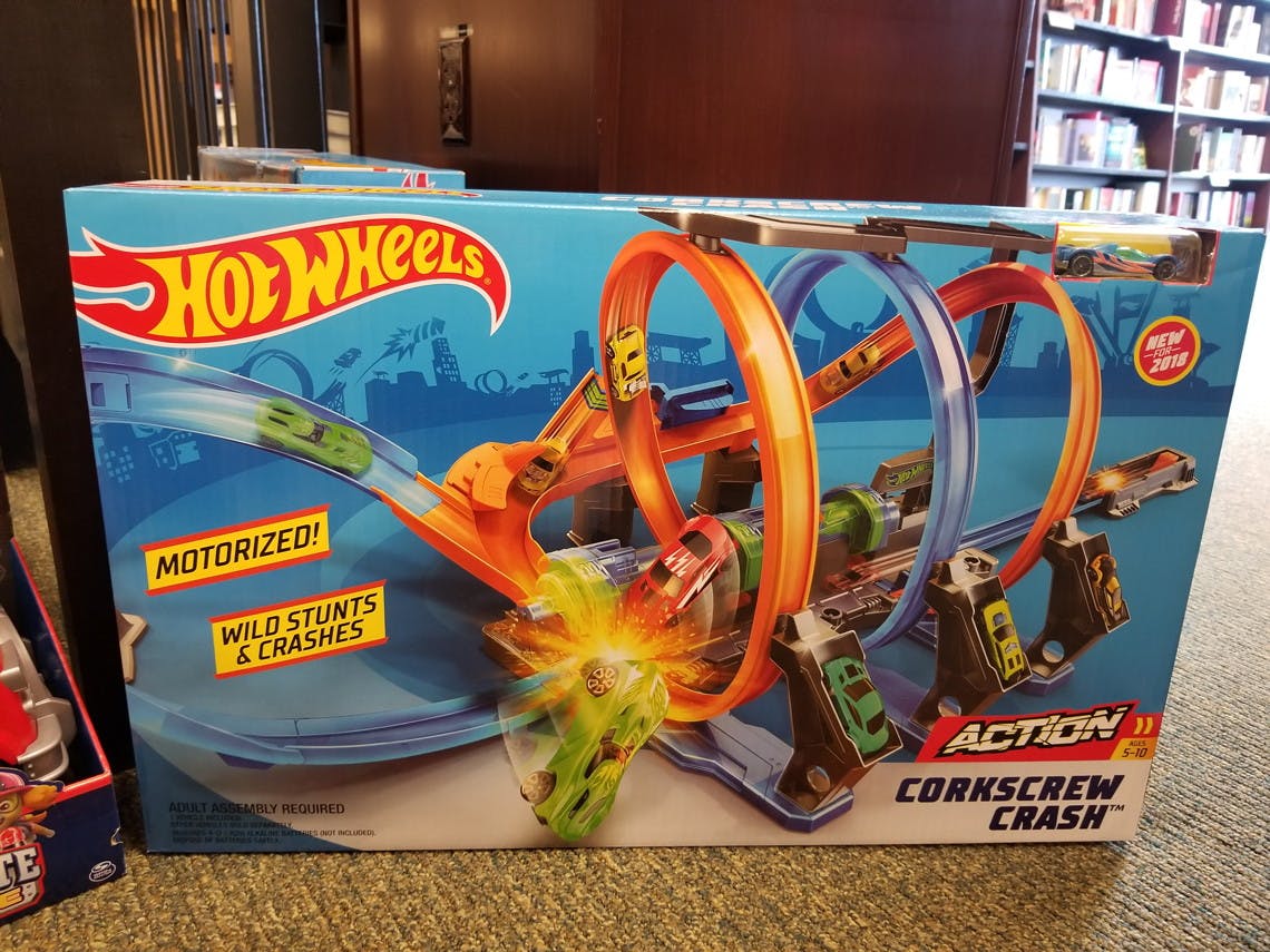 hot wheels corkscrew crash track set walmart