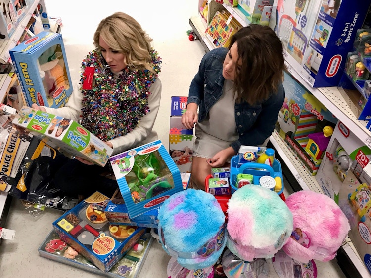 heather joanie holiday tips toys