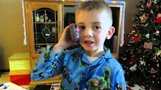 holiday freebie santa phone 1541086036