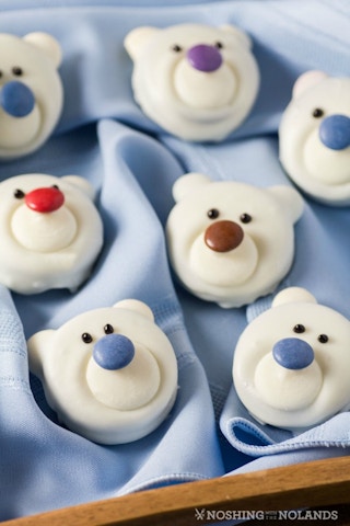 polar bear cookies holiday treats 1542770317