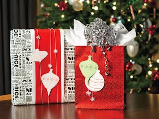 card bag present 1545337826