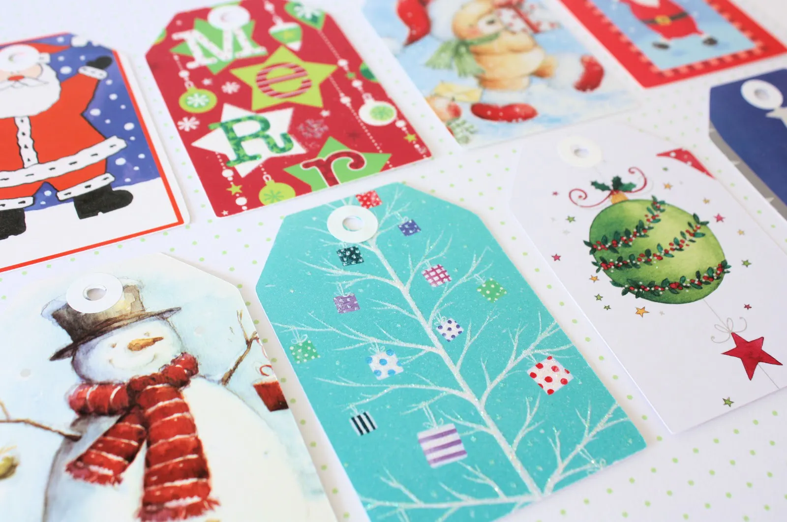 20 Amazing and Unexpected Uses for Christmas Cards After the Holidays - The  Krazy Coupon Lady