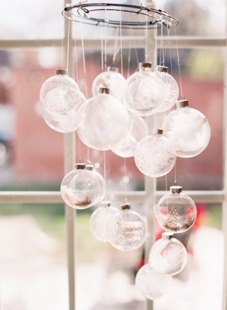 ornament chandelier 1544712252