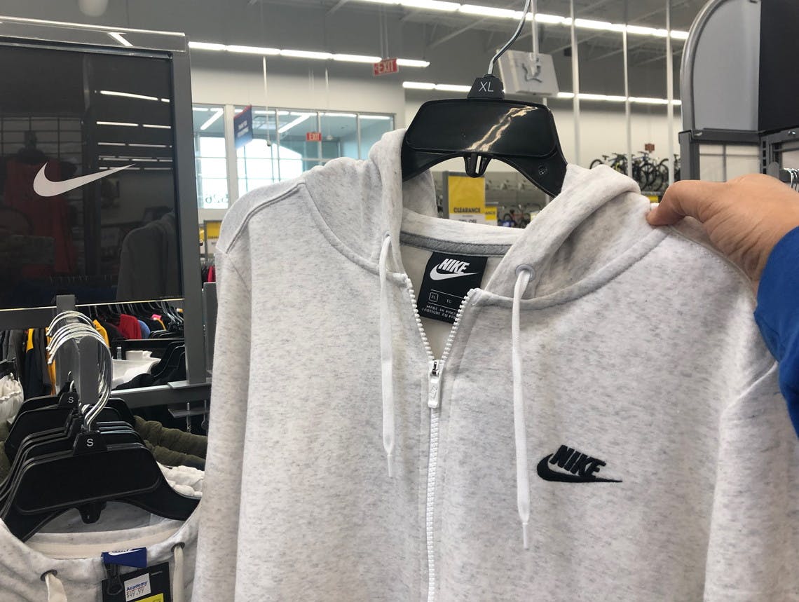 nike womens hoodie academy