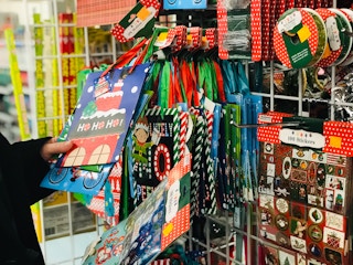 christmas decor thrift 2018 1546536719