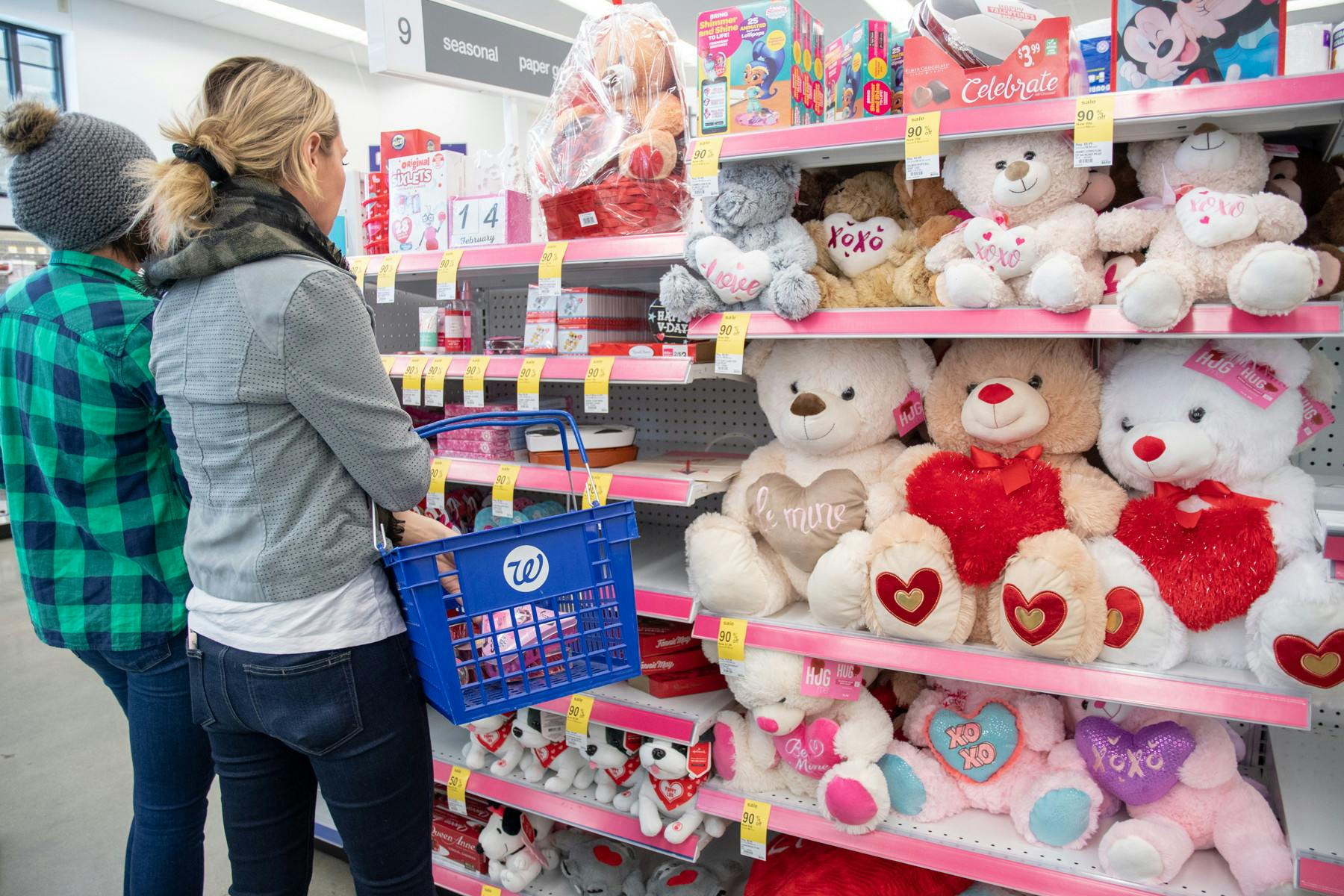 25 Cheap Valentine S Day Gifts That Don T Require Coupons The Krazy Coupon Lady