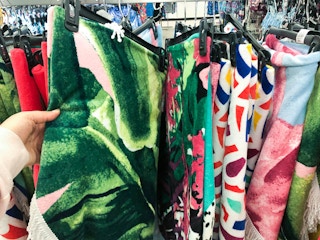 jcpenney beach towels 032319 3 1553360737