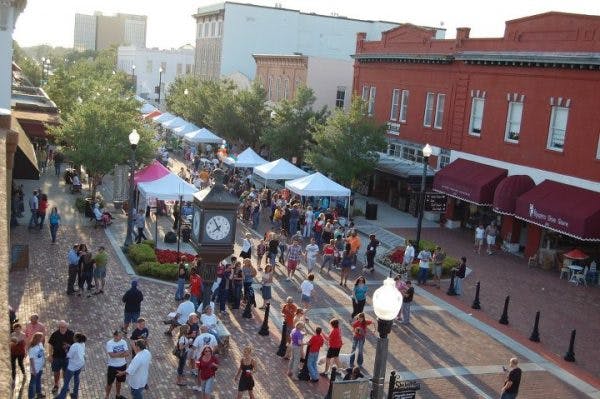Free things to do in Orlando: Alive After 5 in Downtown Sanford