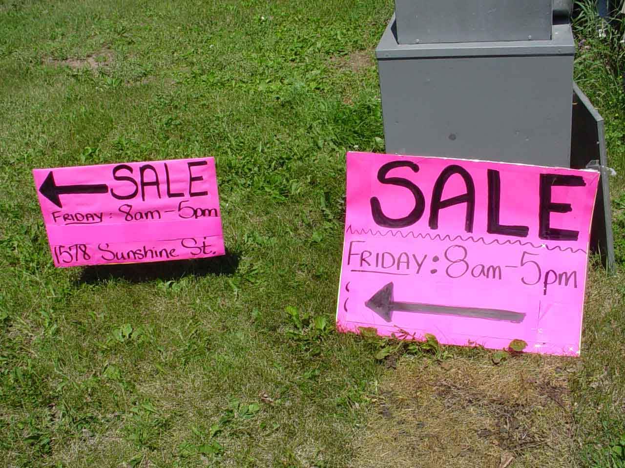 Garage-Sale-Signs