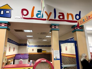 Get up to an hour of free babysitting at Fred Meyer.