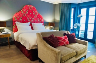 Airbnb Savings: Just want to rent a room? Airbnb's got your back — VRBO only rents entire homes.