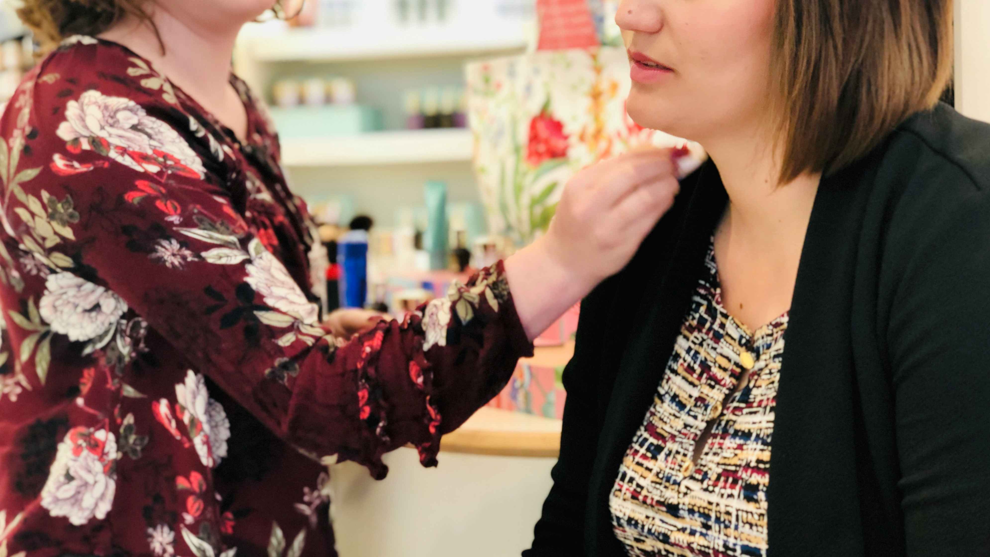 Get free makeovers and skincare lessons at Macy's.