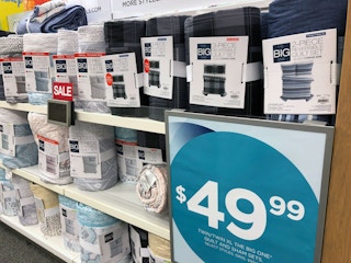 kohls the big one reversible quilt set 1558449990