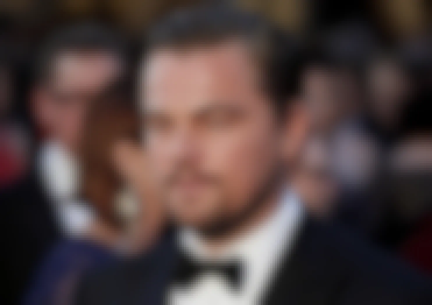 Leonardo DiCaprio drives a Toyota Prius.