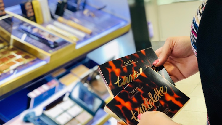 Watch for Macy's 10 Days of Glam sale.