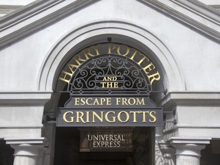 Entrance sign to Harry Potter Escape from Gringotts Universal Studios