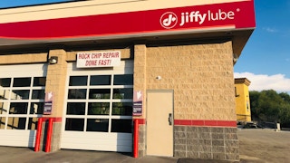 store front for jiffy lube