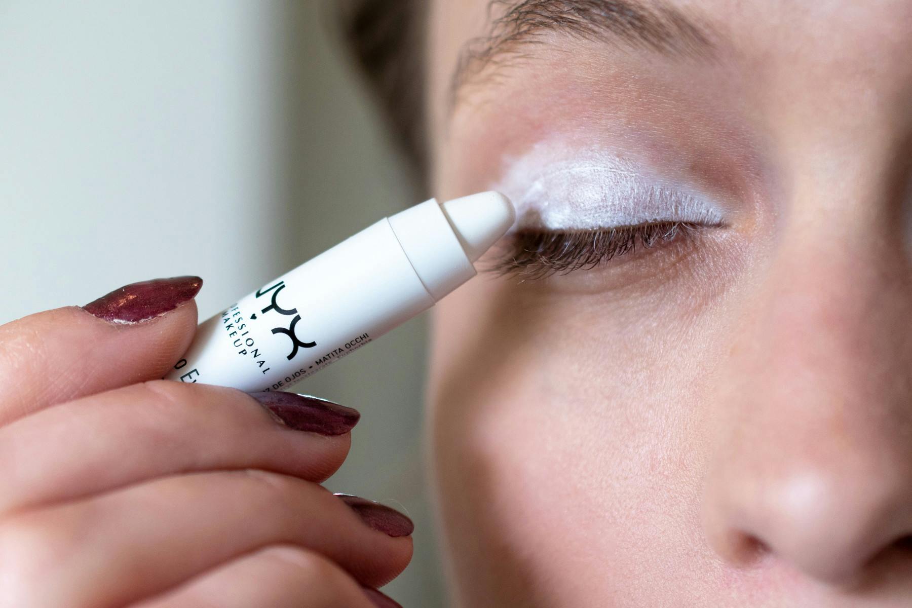 Use white eyeliner as an eyeshadow base to make colors pop.