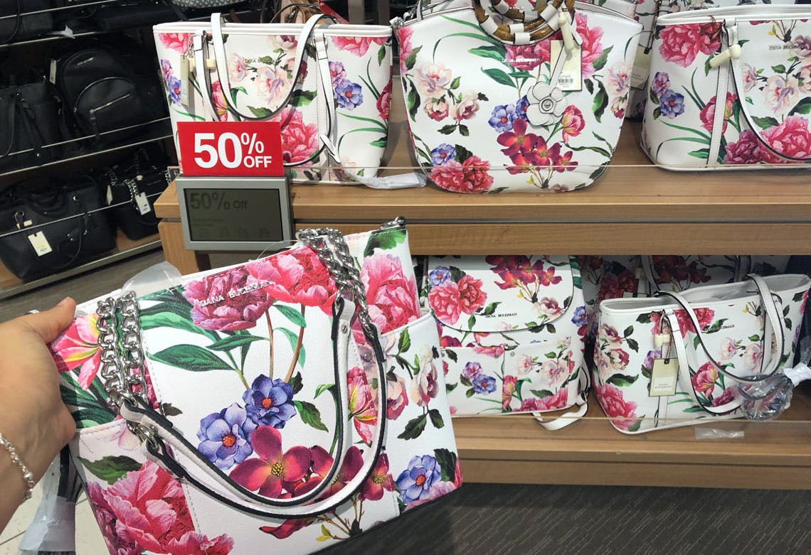 kohls purses clearance