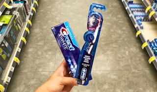 https://thekrazycouponlady.com/wp-content/uploads/2019/06/walgreens-cmcrestandoralb-1561303420.jpg