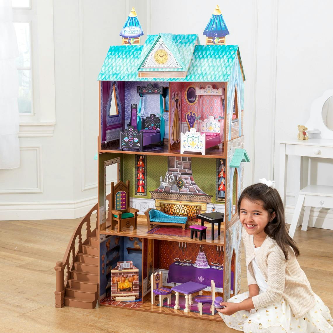 arendelle palace dollhouse