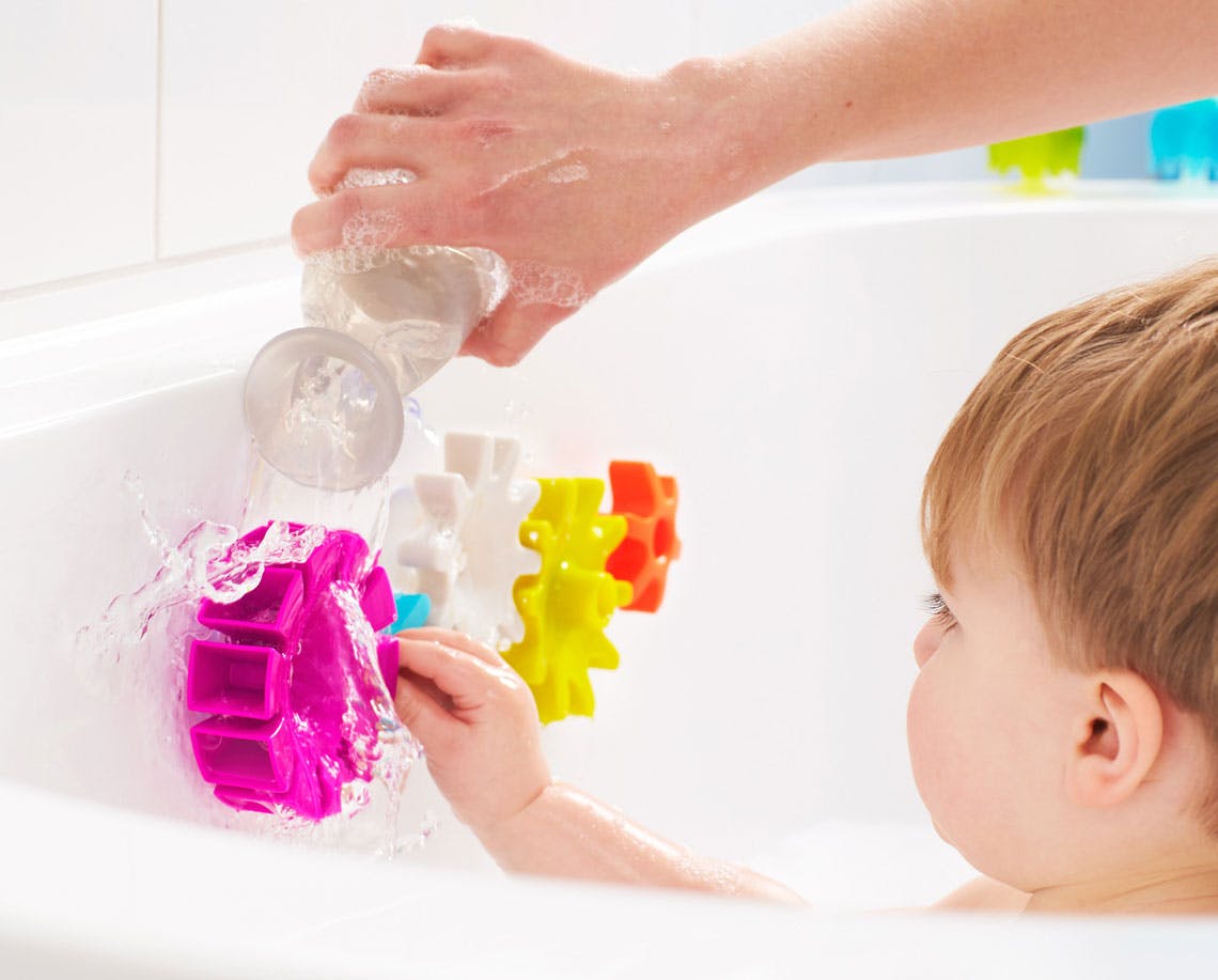 boon building bath pipes toy set