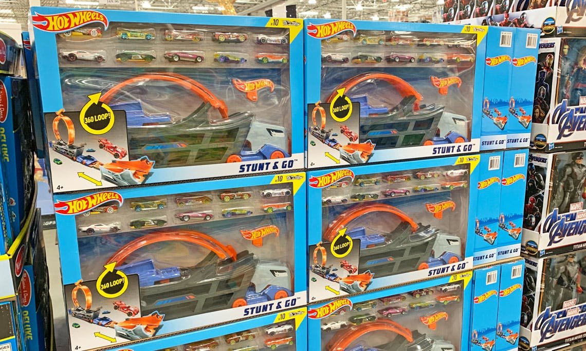 19 99 hot wheels stunt go hauler set at costco the krazy coupon lady 19 99 hot wheels stunt go hauler set