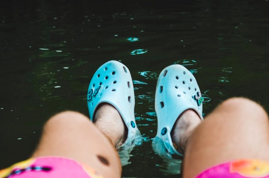 20 Off New Arrivals On Crocs Com The Krazy Coupon Lady - score a free 500 robux e gift card from verizon 5 value the krazy coupon lady