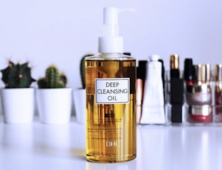ulta dhc deep cleansing oil 091019 1568127701