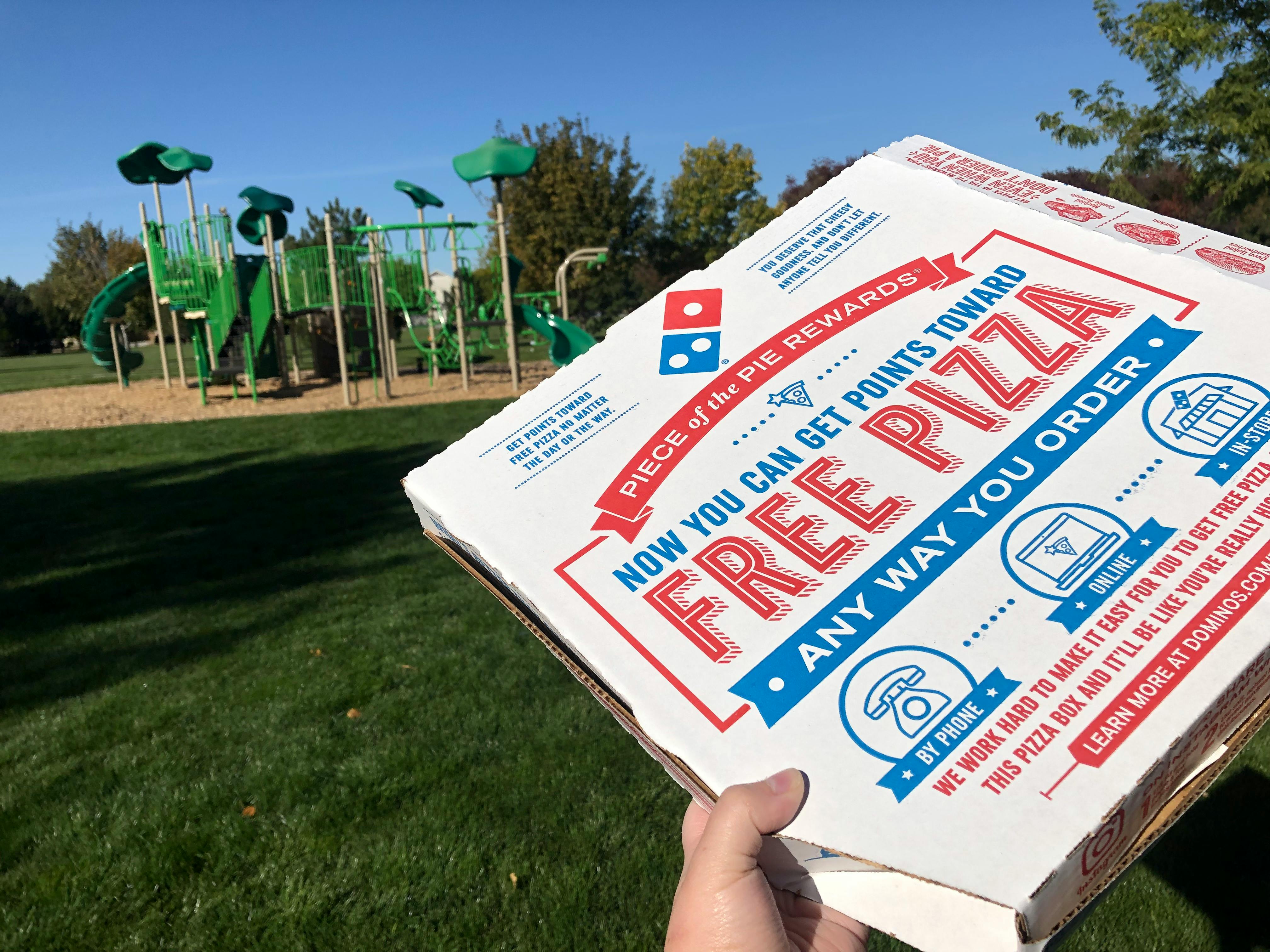 18 Genius Tips to Get Domino's Pizza Deals - The Krazy Coupon ...