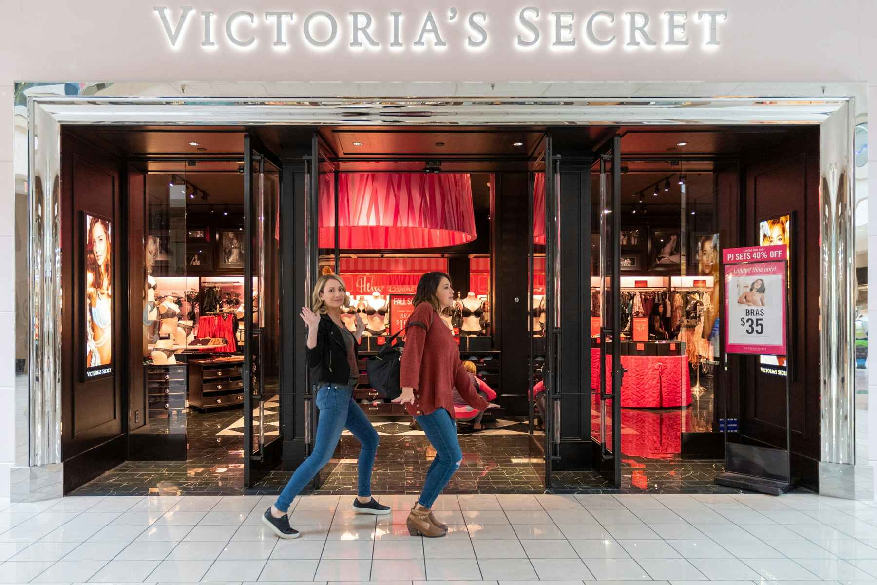 Victoria's Secret Shopping