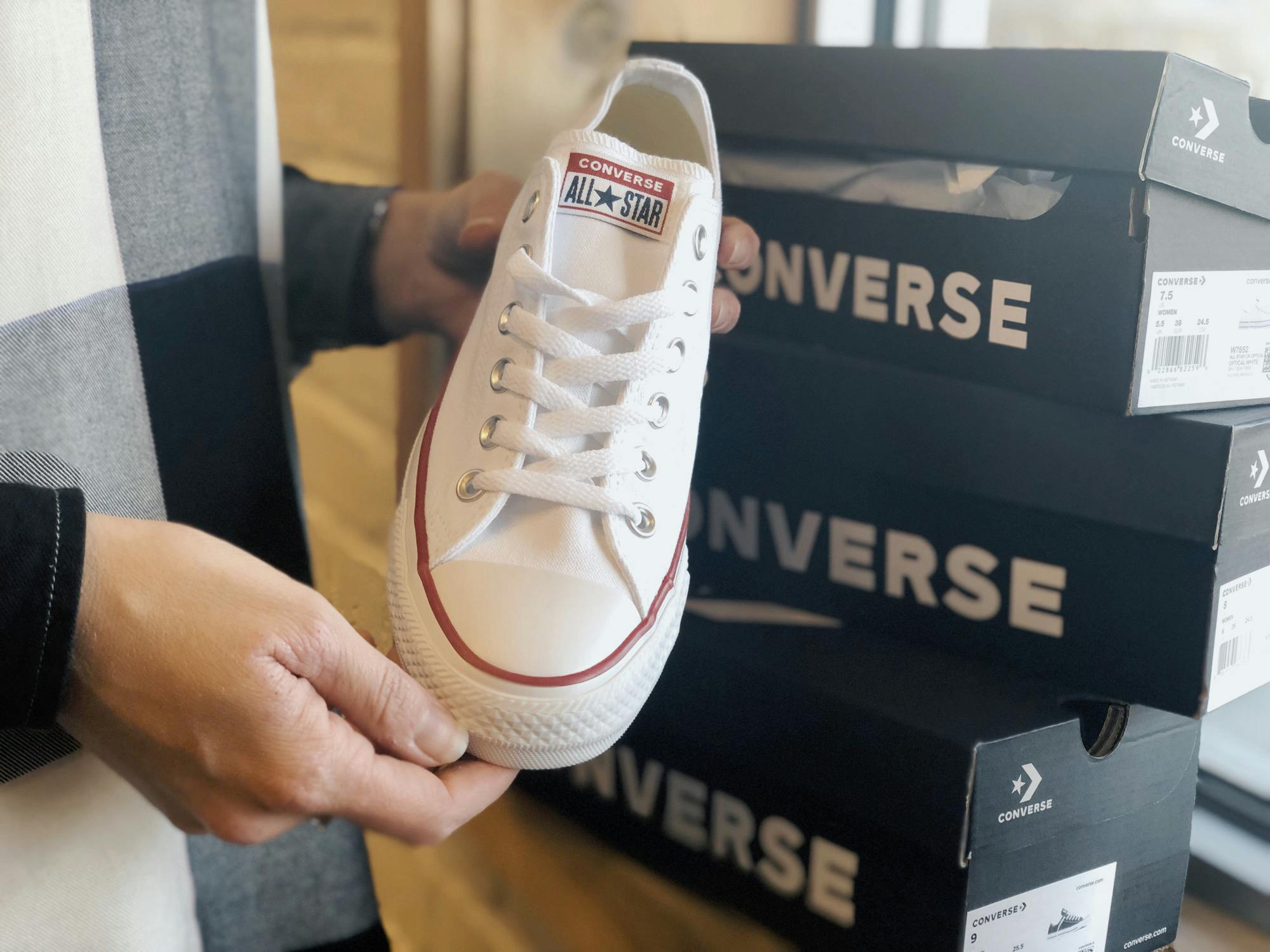 best deals on converse shoes