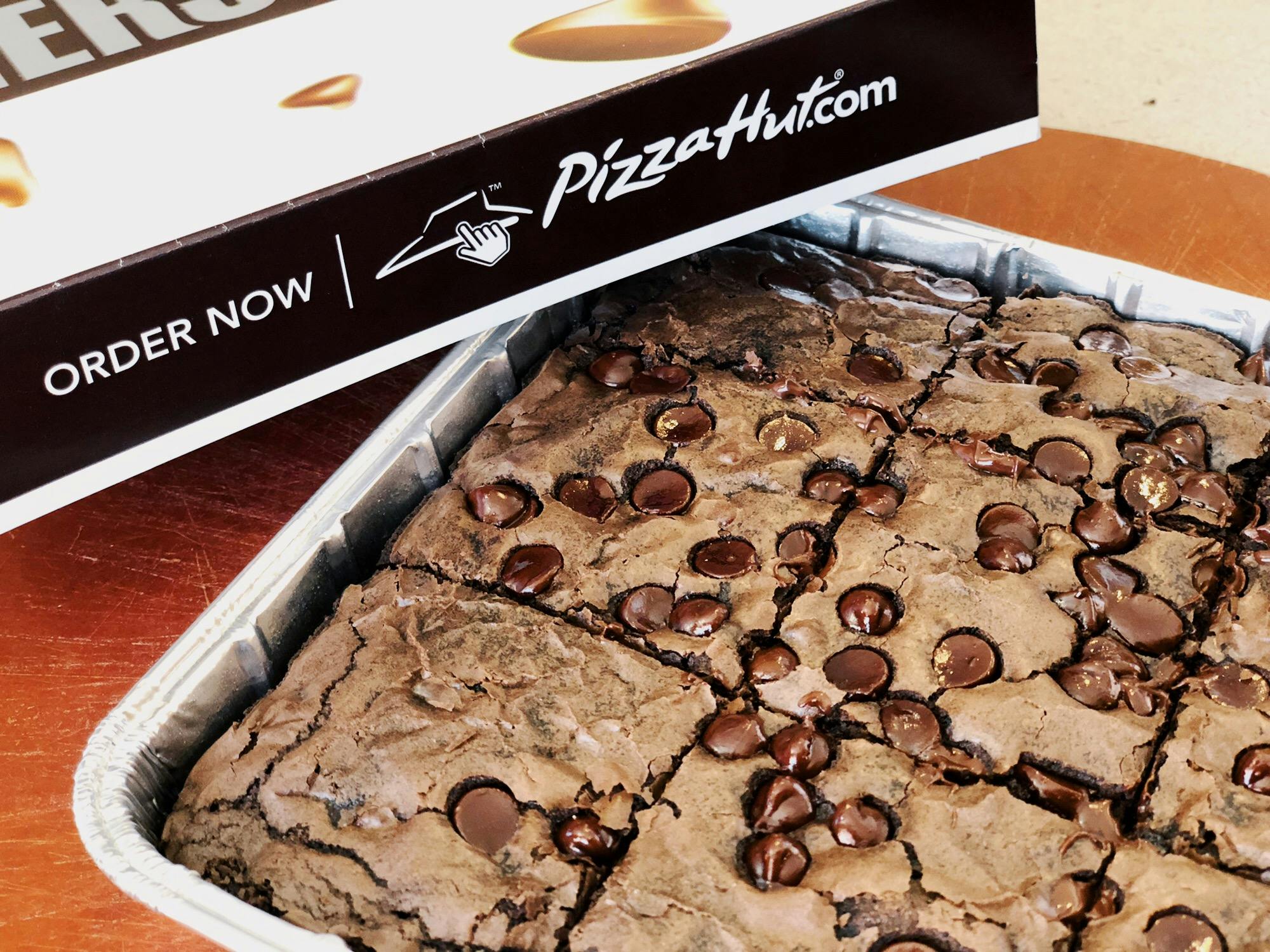 Pizza Hut on X: Last call! Get your Super Bowl LIII order in to get 20%  off  merchandise through 2/28. Hut Rewards  exclusive.  / X