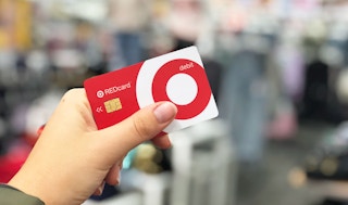 REDcard-Sale-MO1022