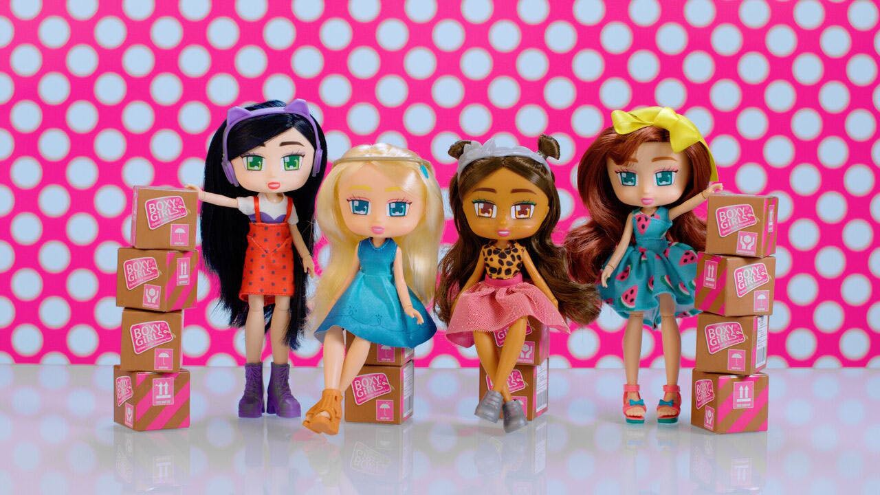 girls with dolls