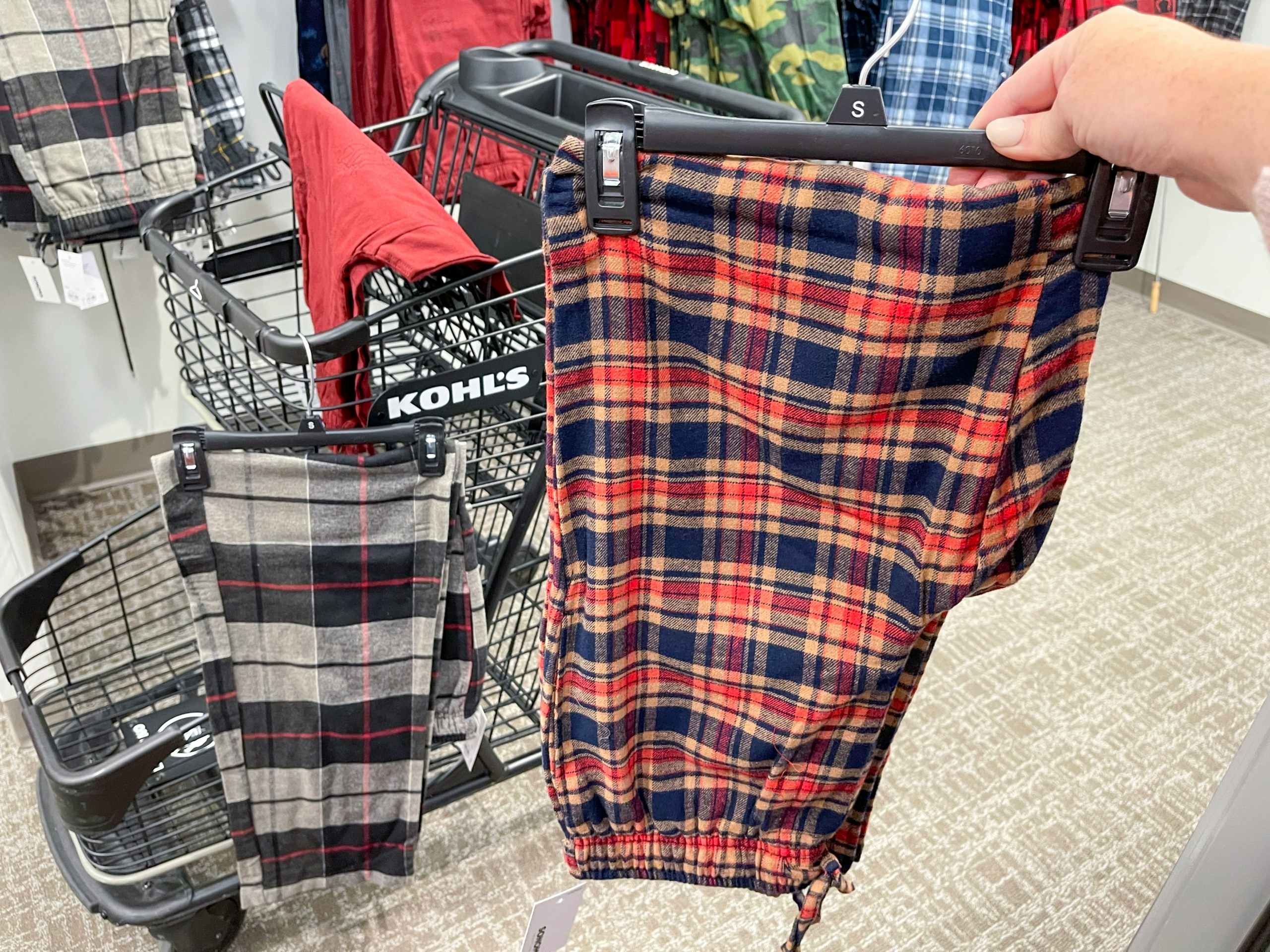 kohls-black-friday-2021-mens-flannel-sleep-pants-c