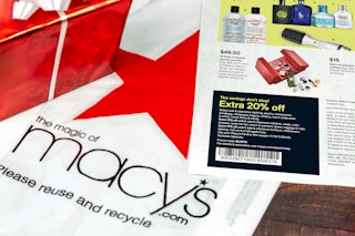 macys black friday 2023 coupon advertisement kcl 1700421911 1700421911