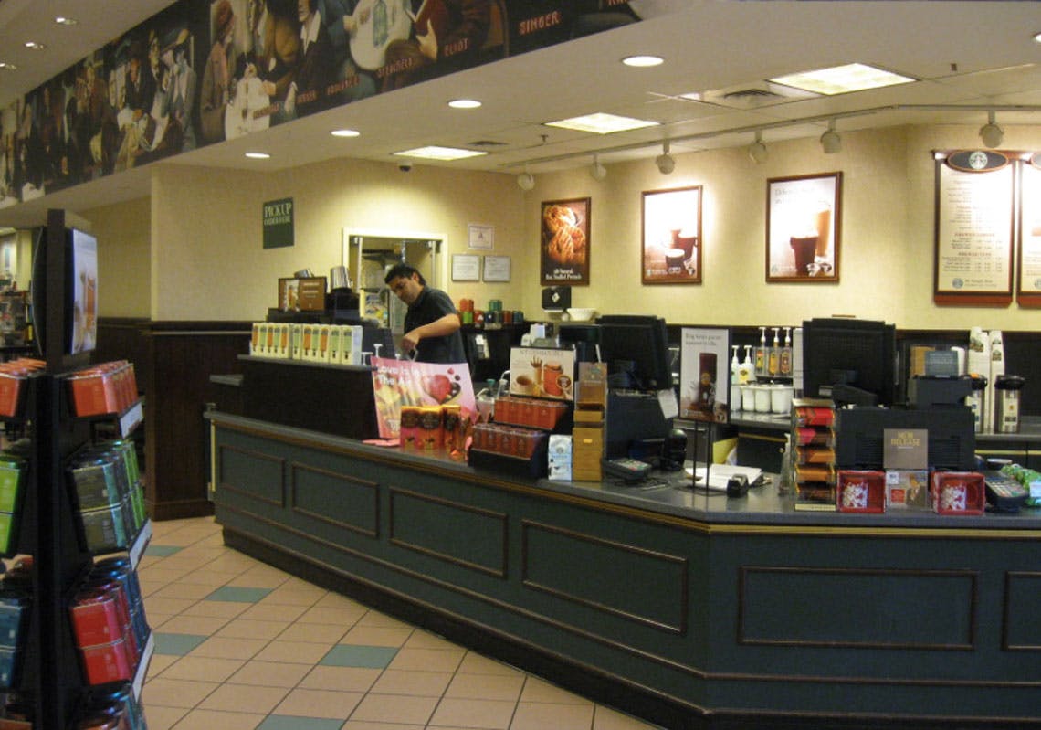 barnes-and-noble-cafe-121219